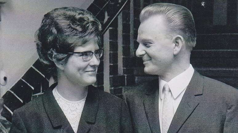 Separados pelo muro, Renate e Wolfdieter Sternheimer tentavam se encontrar por meio do t&uacute;nel