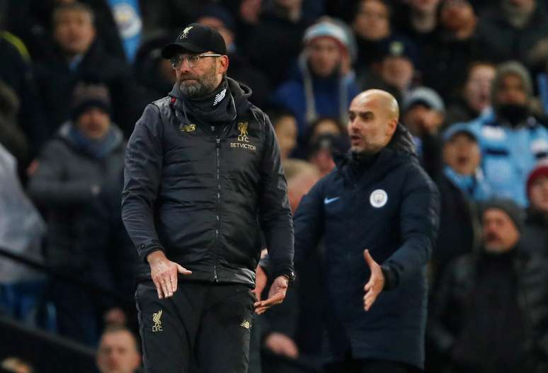 T&eacute;cnico do Liverpool, J&uuml;rgen Klopp, e t&eacute;cnico do Manchester Ciry, Pep Guardiola
03/01/2019
Action Images via Reuters/Jason Cairnduff