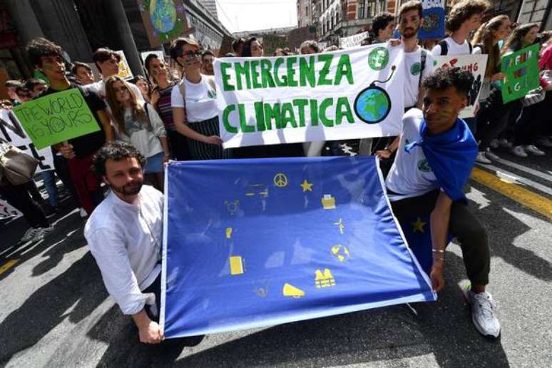 Greve estudantil contra as mudanças climáticas em Gênova, na Itália, em 24 de maio