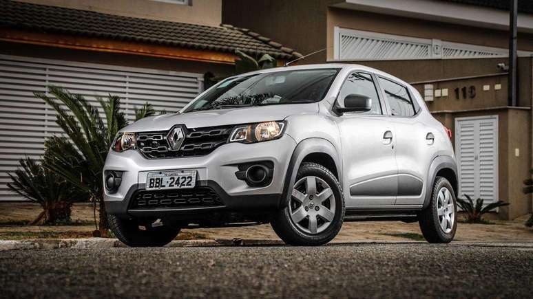 O Renault Kwid tem entre-eixos 11,8 cm maior que o do Fiat Mobi.