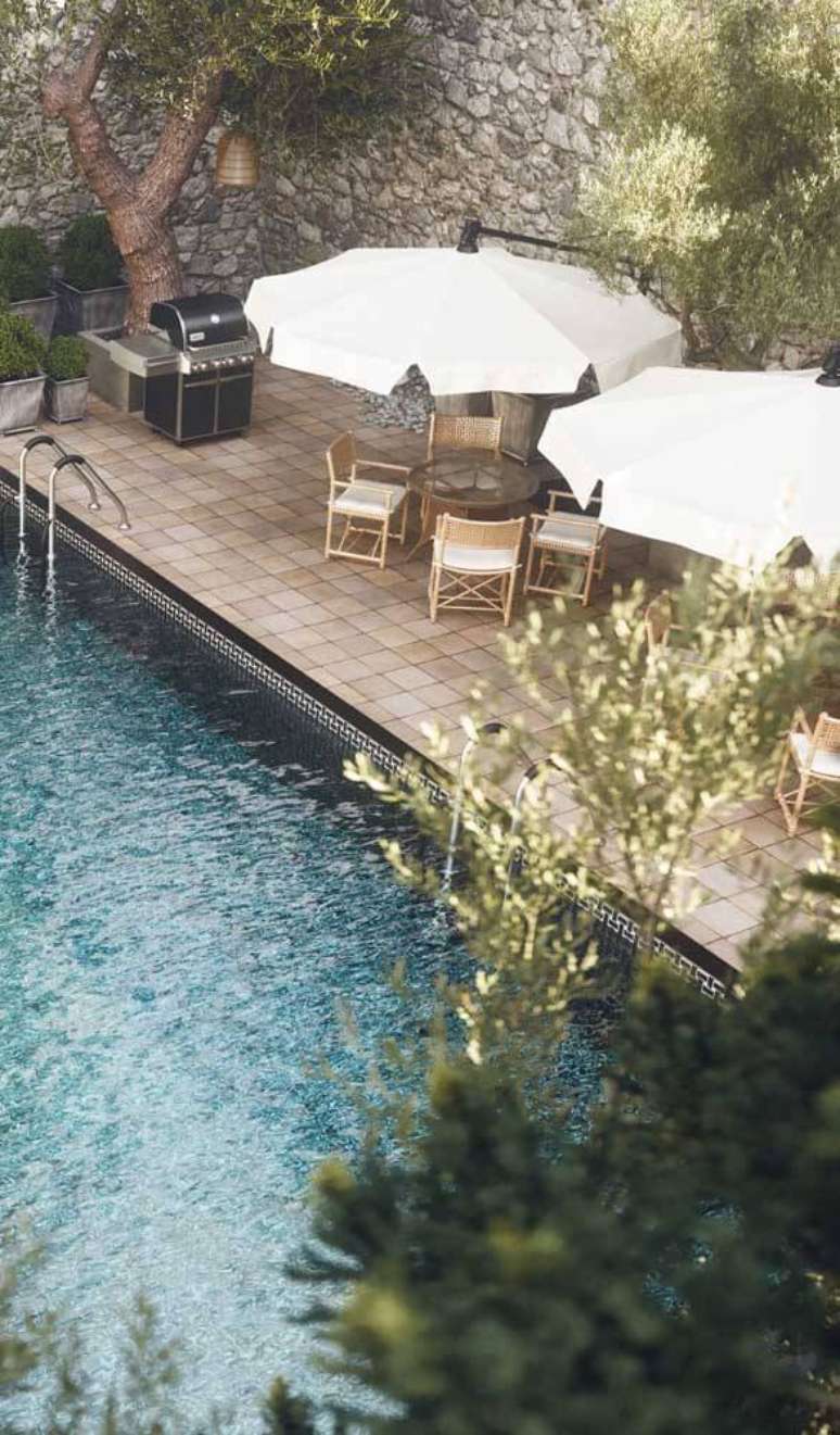 29. Pedra para piscina serrada &ndash; Por: Decor F&aacute;cil