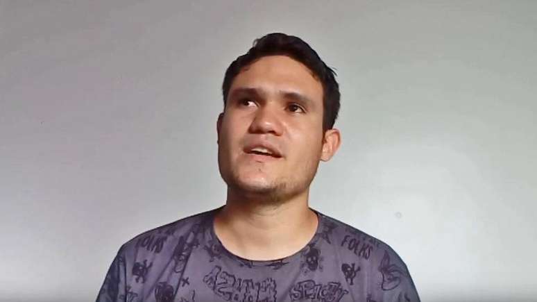 L&eacute;o chegou a encontrar em Manaus pessoas que o conheciam do canal no YouTube