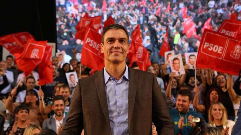O candidato do partido socialista, Pedro Sánchez, não recebeu apoio suficiente para formar um governo estável