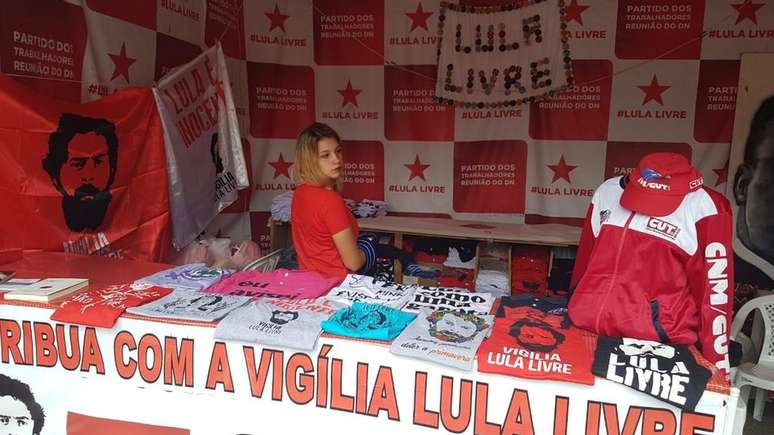 Lula está preso há 580 dias