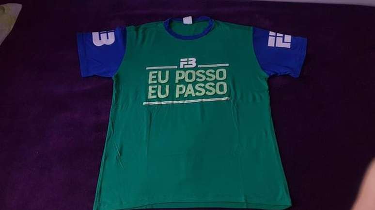 Para professor de cursinho de Fortaleza, camisa serve para motivar os estudantes