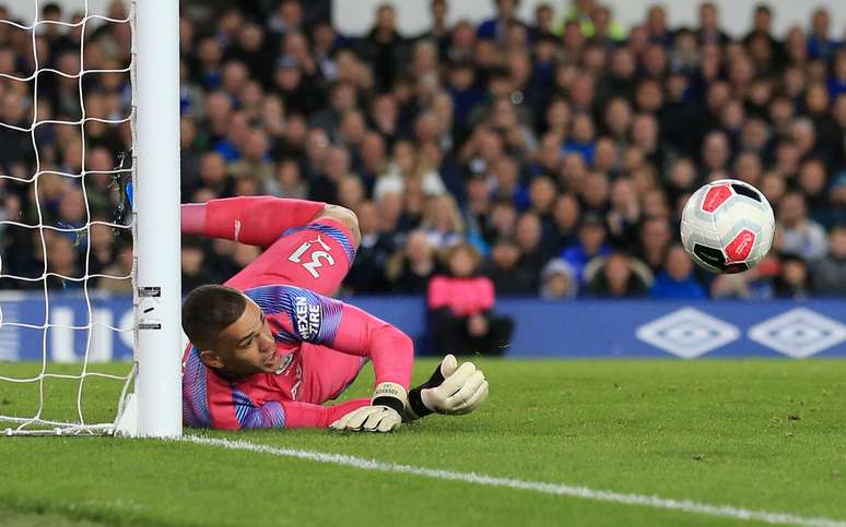 Ederson faz defesa em jogo contra o Everton
28/09/2019
REUTERS/Jon Super