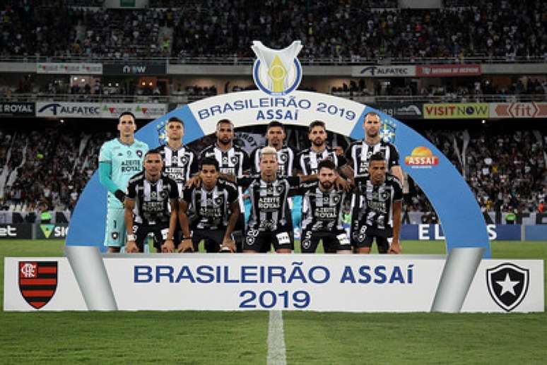 Equipe titular do Botafogo na derrota para o Flamengo (Foto: Vítor Silva/Botafogo)