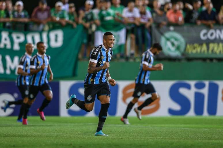 Luciano fez o gol da vitória do Grêmio logo aos dois minutos (Foto: Lucas Uebel/Grêmio)