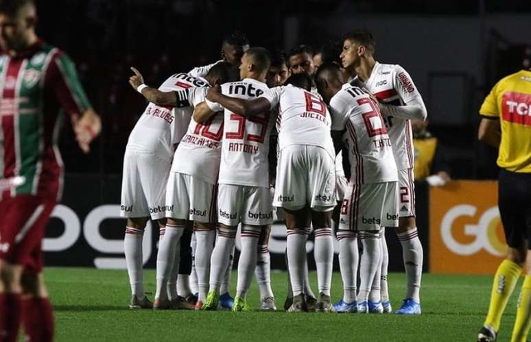 Quatro principais reforços atuaram juntos apenas pela segunda vez no ano (Foto: Rubens Chiri/saopaulofc.net)