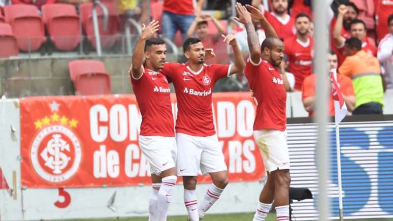 Internacional derrota o Fluminense no Beira-Rio - Ricardo Duarte