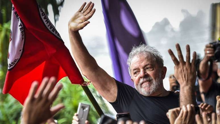 Lula foi solto na sexta-feira após 580 dias preso na Polícia Federal em Curitiba