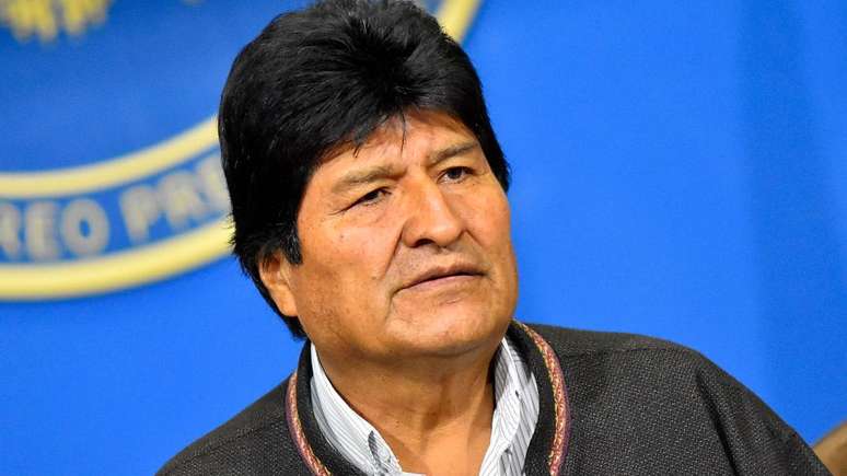 Evo Morales renunciou &agrave; Presid&ecirc;ncia da Bol&iacute;via ap&oacute;s amea&ccedil;a do Ex&eacute;rcito