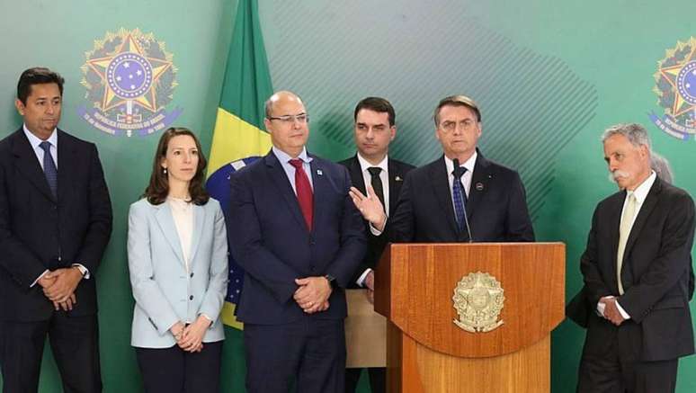 Reuni&atilde;o da c&uacute;pula da F&oacute;rmula 1 com Bolsonaro e Jr Pereira em Bras&iacute;lia, em junho
