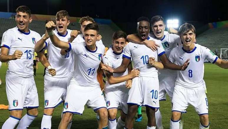 It&aacute;lia encara o Brasil ap&oacute;s ter passado pelo Equador nas oitavas de final