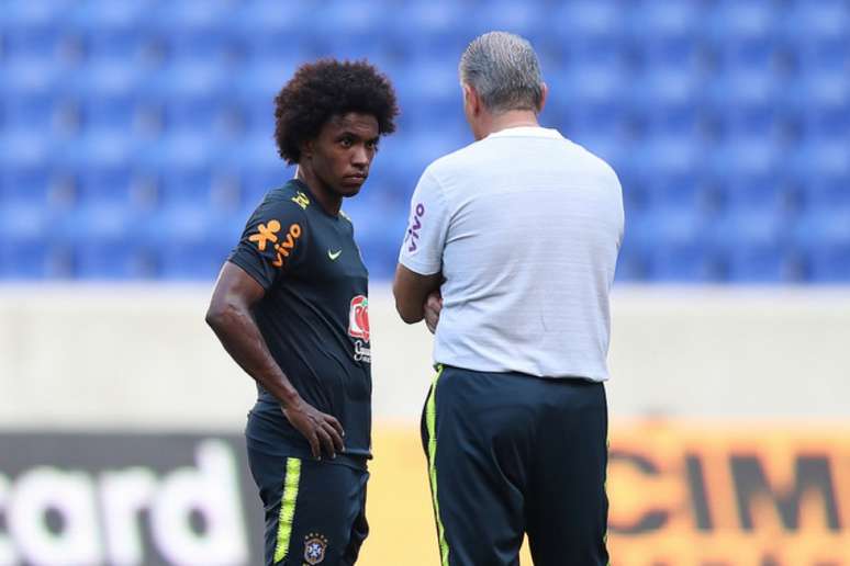 WIllian elogiou o substituto de David Neres (Foto: Lucas Figueiredo/CBF)