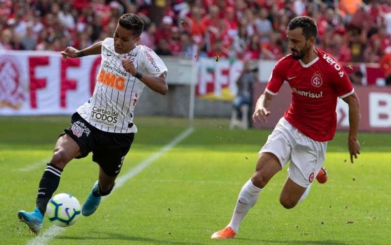 No primeiro turno, as equipes empataram no Beira-Rio (Foto: Daniel Augusto Jr/Ag. Corinthians)