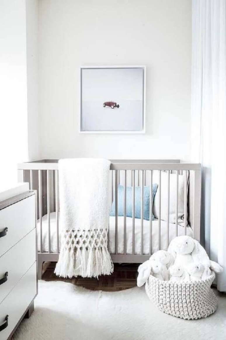 37. Temas para quarto de bebê masculino com decoração neutra – Por: Pinterest