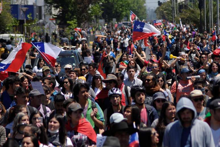 Manifestantes protestam contra governo do Chile, Concepción
12/11/2019 REUTERS/Jose Luis Saavedra