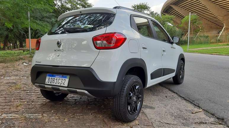 O &acirc;ngulo de sa&iacute;da de 40 graus &eacute; um dos destaques do carro.