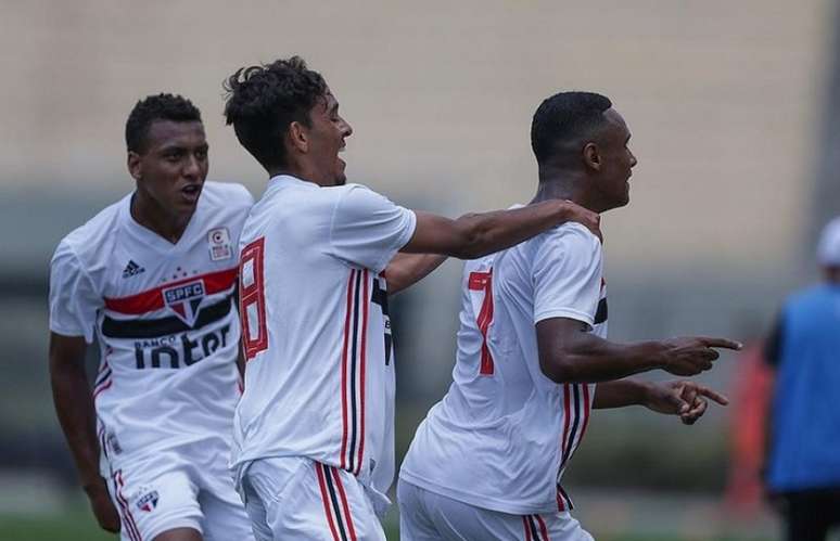 São Paulo disputará primeira partida da final do estadual sub-17 no Morumbi (Foto: Paulo Pinto/saopaulofc.net)