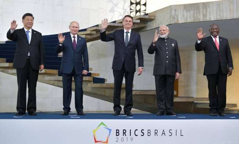 Líderes do Brics posam para foto em Brasília