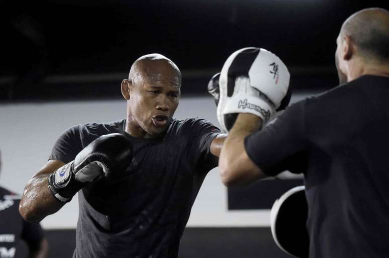 Ronaldo Jacaré garante que está pronto para estrear na divisão dos meio-pesados (Foto: Alexandre Loureiro/UFC)
