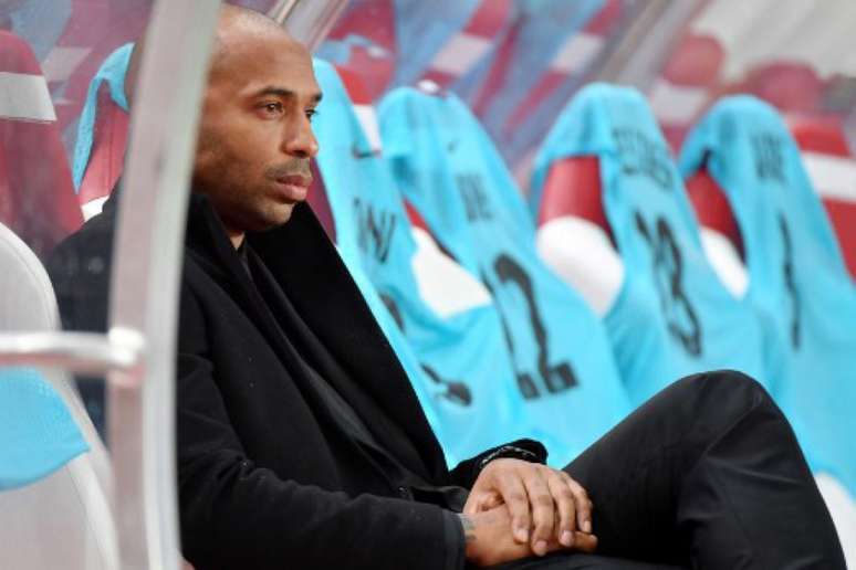 Henry é o novo treinador do Montreal Impact (Foto: Yann Coatsaliou / AFP)