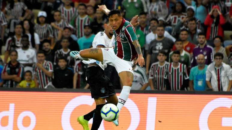 Orinho em ação contra o Grêmio, jogo em que entrou no segundo tempo (Foto: Mailson Santana/Fluminense)