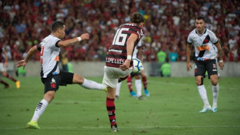 Flamengo passa a ter 11 pontos de vantagem no topo (Foto: Alexandre Vidal / Flamengo)