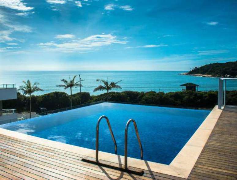 59. Borda de piscina estilo infinita &ndash; Por: Trip Advisor