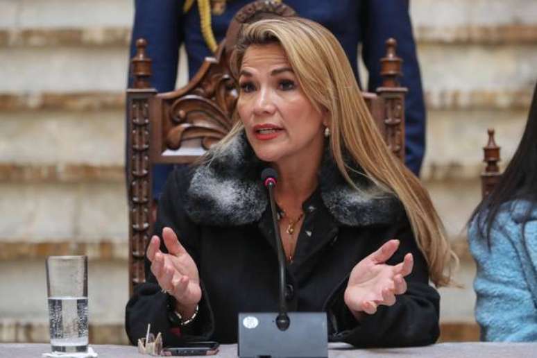 A nova presidente da Bolívia, Jeanine Áñez