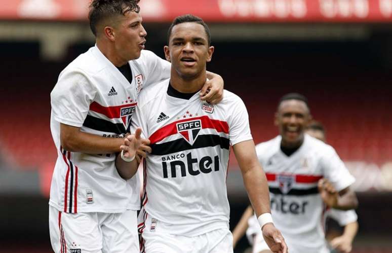 Juan comemora seu gol na vitória tricolor - FOTO: Anderson Rodrigues/São Paulo FC