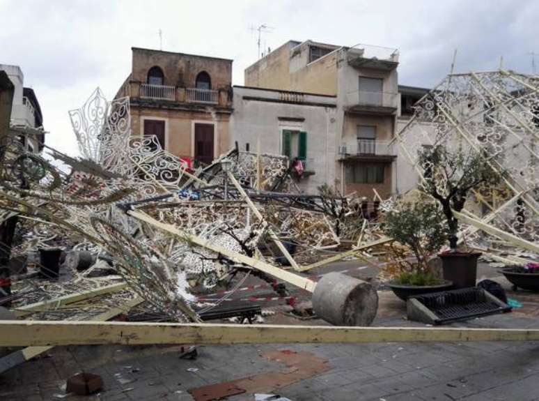 Danos provocados por tempestades em Adelfia, na região da Puglia