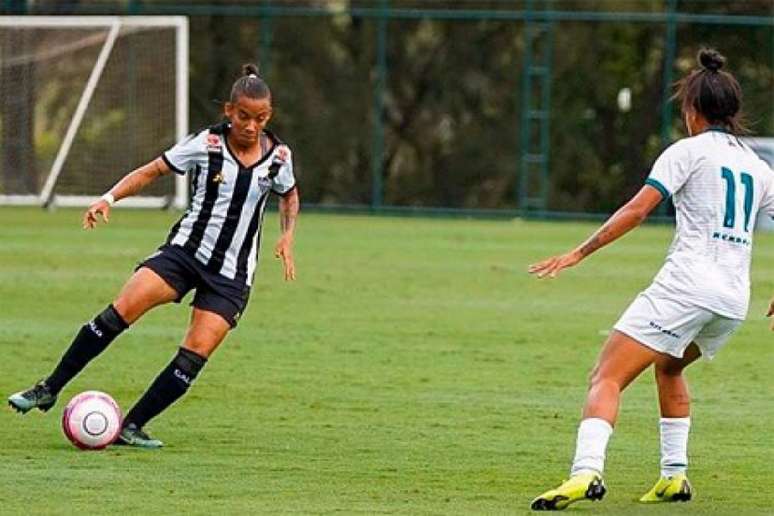 Meninas de Galo e Coelho fizeram uma partida disputada, mas ficaram apenas no empate por 1 a 1-(Divulgação/Atlético-MG)
