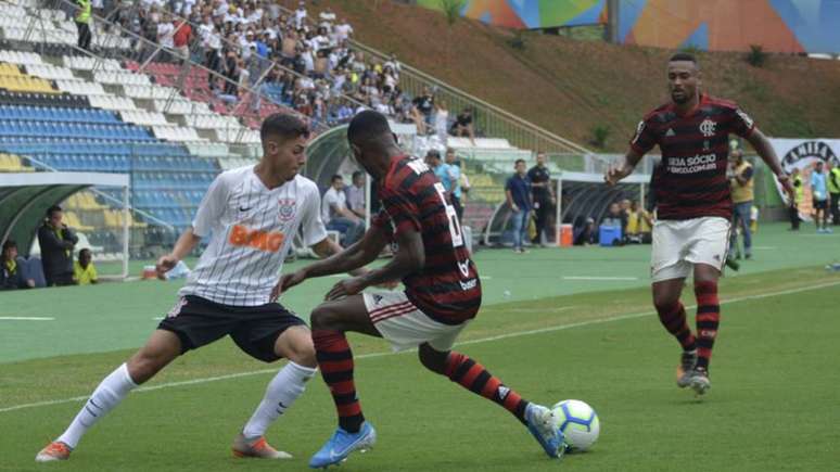 O Timão foi eliminado pelo Flamengo no Brasileirão sub-20 (Foto:Thiago Felix/MyPhoto Press/Lancepress!)