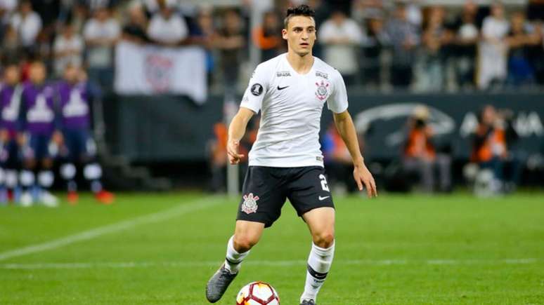 Mantuan tem contrato com o Timão até o fim da próxima temporada (Foto: Rodrigo Coca/Ag. Corinthians)