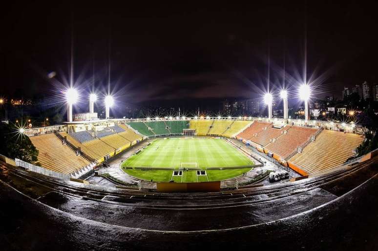 Santos só deve voltar a jogar no Pacaembu em 2020 (Foto: Fernando Dantas/Gazeta Press)