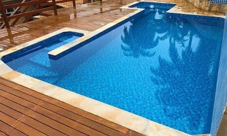 47. Piscina de vinil com formato personalizado. Fonte: Piscinas Fiber