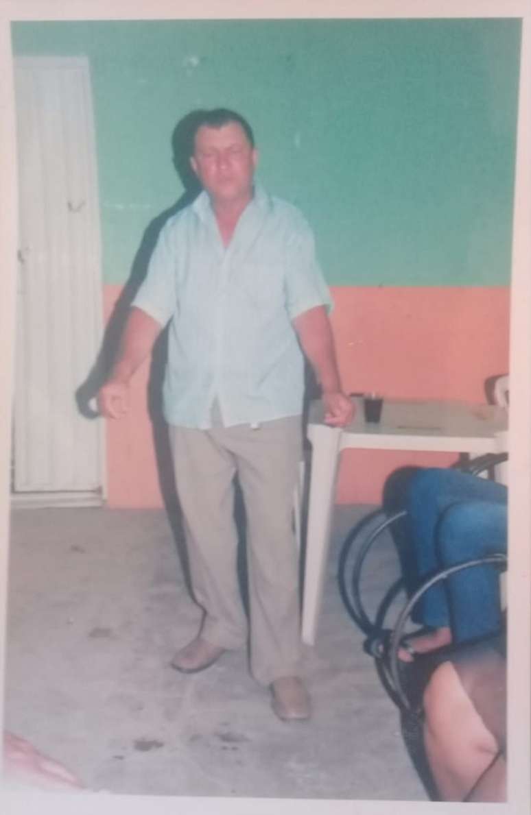 'A gente acolhe as pessoas de fora como se fossem nossas', diz Galego, o primeiro cliente de Paknoosh e Ina