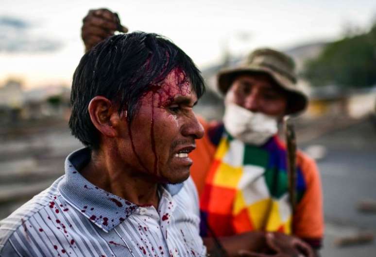 Os plantadores de coca de Chapare continuam a defender Evo Morales