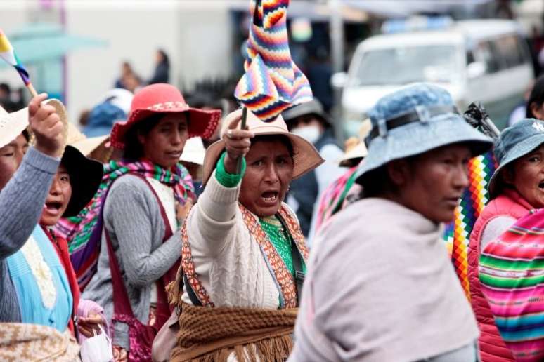 Os indígenas aymaras concordaram em se juntar ao cerco a La Paz