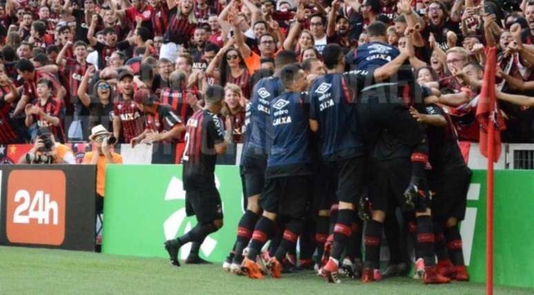 Em 2018, o Athletico derrotou o Coritiba na final na Arena da Baixada (Foto: Miguel Locatelli/ Site oficial)
