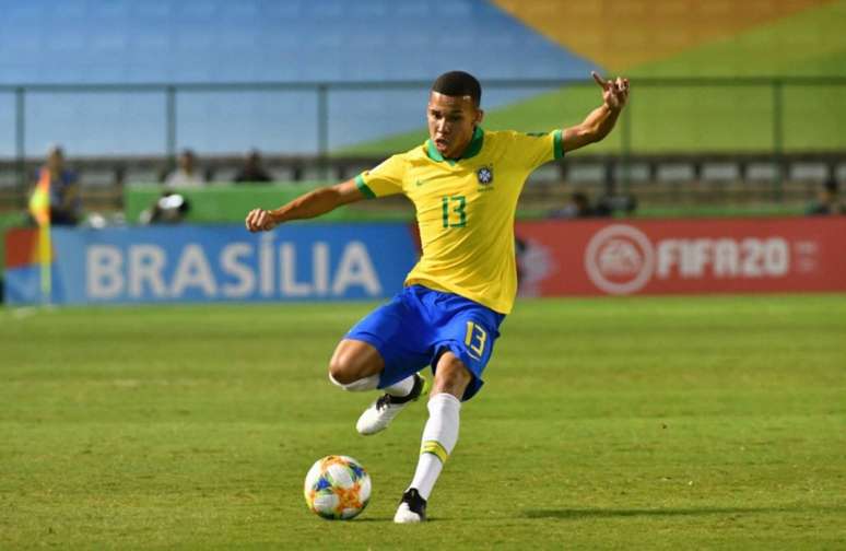 Gustavo Garcia durante a disputa da Copa do Mundo sub-17, pela Seleção Brasileira (Foto: Divulgação)