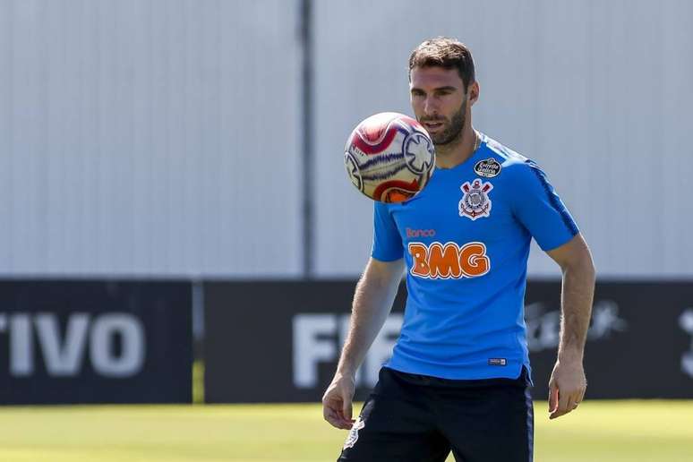 Mauro Boselli foi substituído no duelo diante do Internacional (Foto: Rodrigo Gazzanel/Ag. Corinthians)