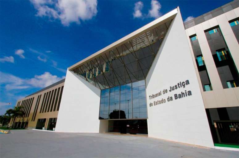 STJ bloqueia R$ 581 mi de esquema de venda de sentença na Bahia