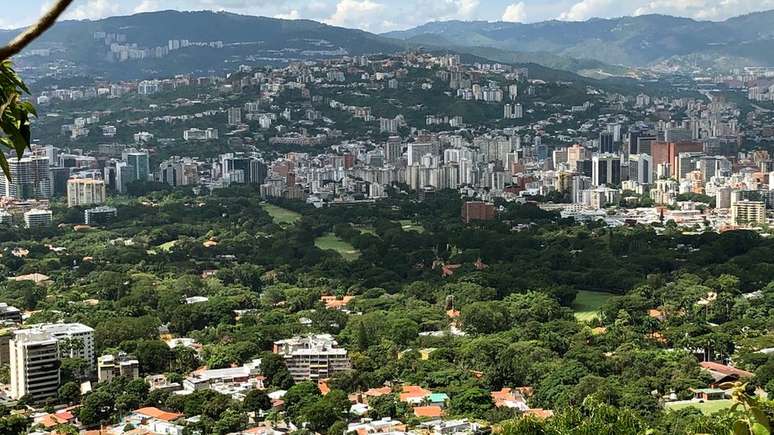 O Country Club fica localizado em pleno centro geogr&aacute;fico da capital venezuelana