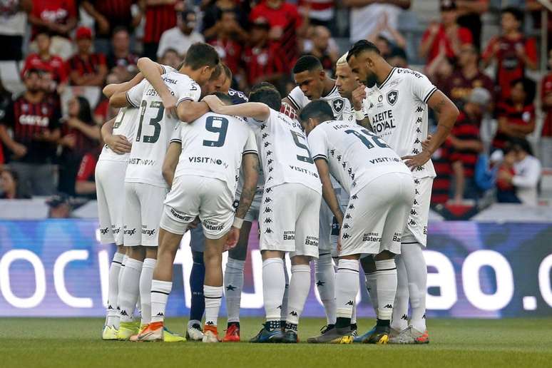 Jogadores do Botafogo devem receber salários atrasados na próxima semana (Foto: Vitor Silva/Botafogo)