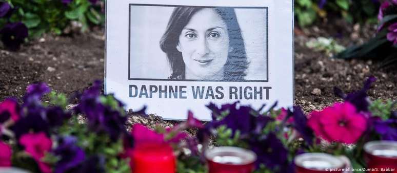 Jornalista Caruana Galizia morreu após a detonação de um explosivo em seu carro em outubro de 2017