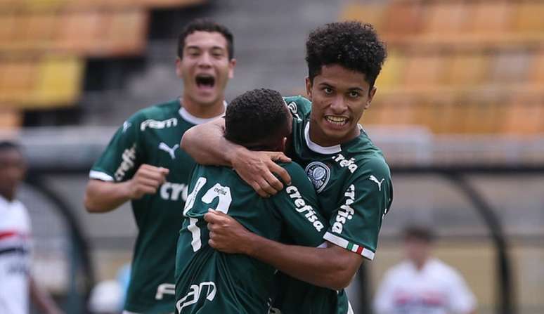 Gabriel Silva fez três gols e deu uma assistência na vitória por 4 a 2 sobre o São Paulo (Agência Palmeiras/Divulgação)