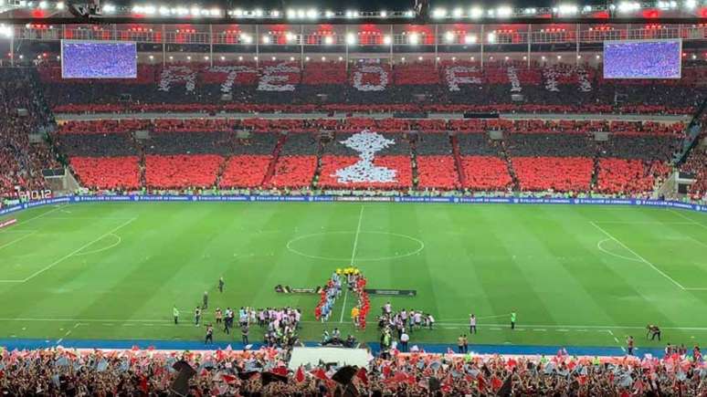 Durante a competição, os torcedores do Fla no Maraca receberam o time com mosaicos (Divulgação/Flamengo)